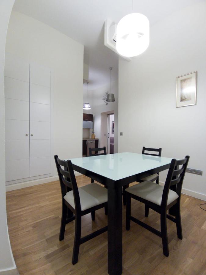 Apartamento Spinola Home Sewilla Zewnętrze zdjęcie